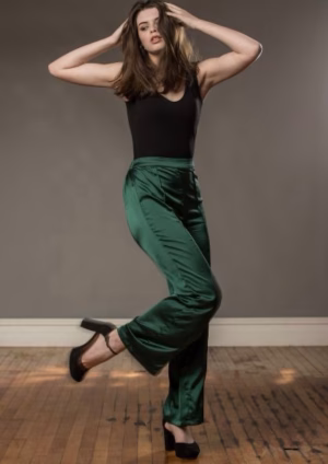 Emma Fullerton - Project Casting Gallery Image 5 Emma Fullerton - Gallery Image 5