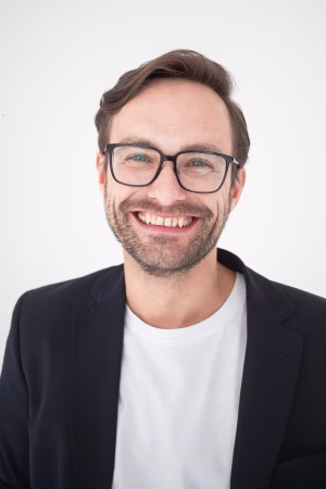 Aleksei Sinitsin - Project Casting Gallery Image 2 Aleksei Sinitsin - Gallery Image 2