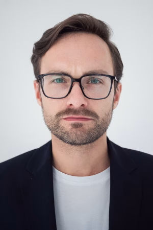 Aleksei Sinitsin - Project Casting Gallery Image 3 Aleksei Sinitsin - Gallery Image 3