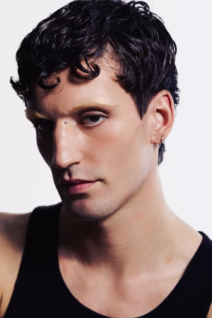 Luca Gutzler - Project Casting Gallery Image 8 Luca Gutzler - Gallery Image 8