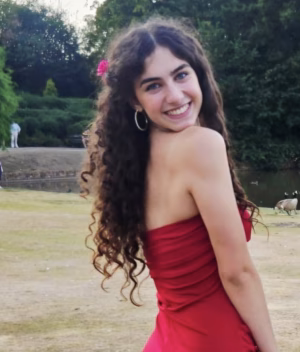 DELILAH SWILLINGHAM - Project Casting Gallery Image 1 DELILAH SWILLINGHAM - Gallery Image 1