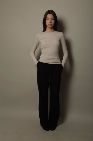 Iari Marie Pop - Project Casting Gallery Image 1 Iari Marie Pop - Gallery Image 1