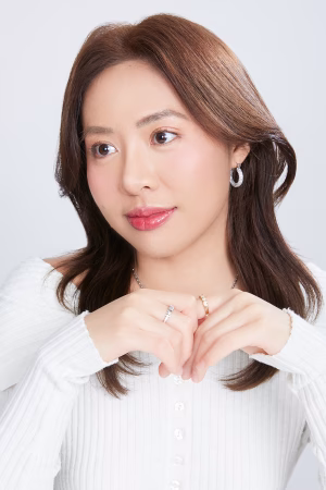 Neon Benyasri - Project Casting Gallery Image 4 Neon Benyasri - Gallery Image 4