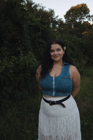 Kayla Jorgensen - Project Casting Gallery Image 5 Kayla Jorgensen - Gallery Image 5