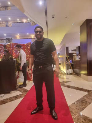 Bobby Phillips - Project Casting Gallery Image 7 Bobby Phillips - Gallery Image 7