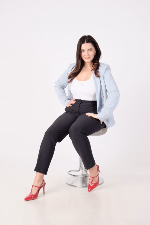 kristin delbaere - Project Casting Gallery Image 6 kristin delbaere - Gallery Image 6