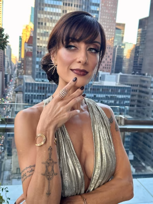 SIL CURIATI - Project Casting Gallery Image 7 SIL CURIATI - Gallery Image 7