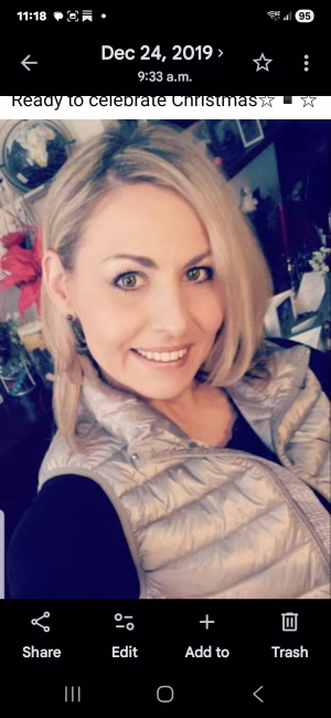 Eszter Barcsanics - Project Casting Gallery Image 5 Eszter Barcsanics - Gallery Image 5