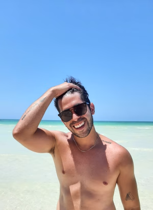 Jonathan Jose Contreras Escalona - Project Casting Gallery Image 8 Jonathan Jose Contreras Escalona - Gallery Image 8