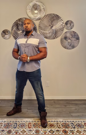 Leonard McGill - Project Casting Gallery Image 3 Leonard McGill - Gallery Image 3