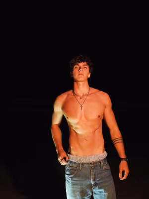 Enzo Galliano-Salinas - Project Casting Gallery Image 4 Enzo Galliano-Salinas - Gallery Image 4