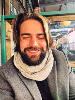 Cesar Cova - Project Casting Gallery Image 10 Cesar Cova - Gallery Image 10