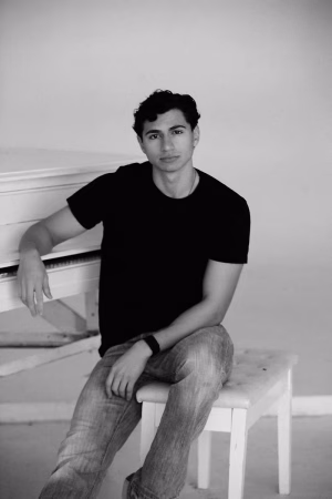 Ethan Cohen - Project Casting Gallery Image 5 Ethan Cohen - Gallery Image 5