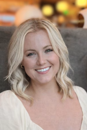 Sarah Lynch - Gallery Image 2