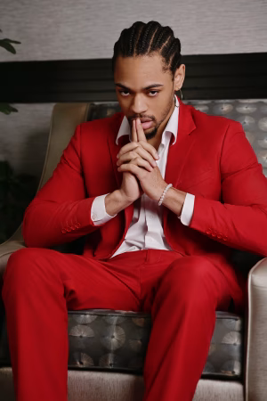 Aaron Lintez - Project Casting Gallery Image 5 Aaron Lintez - Gallery Image 5