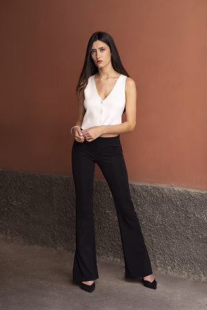 Beatrice Polliani - Project Casting Gallery Image 6 Beatrice Polliani - Gallery Image 6