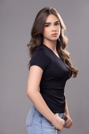 Isabella Lelles - Project Casting Gallery Image 3 Isabella Lelles - Gallery Image 3