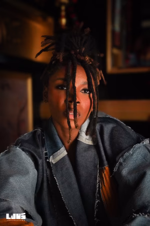 Heather LShea - Project Casting Gallery Image 6 Heather LShea - Gallery Image 6