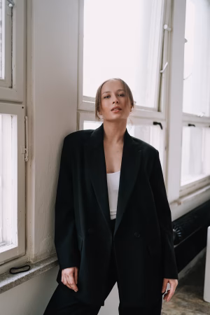 Lilian Juck - Project Casting Gallery Image 3 Lilian Juck - Gallery Image 3