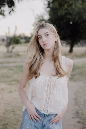 Vivian Hunter - Project Casting Gallery Image 1 Vivian Hunter - Gallery Image 1