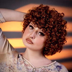 Hayley De Luca - Project Casting Gallery Image 4 Hayley De Luca - Gallery Image 4