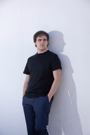 Lou Ryan - Project Casting Gallery Image 7 Lou Ryan - Gallery Image 7