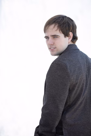 Lou Ryan - Project Casting Gallery Image 6 Lou Ryan - Gallery Image 6