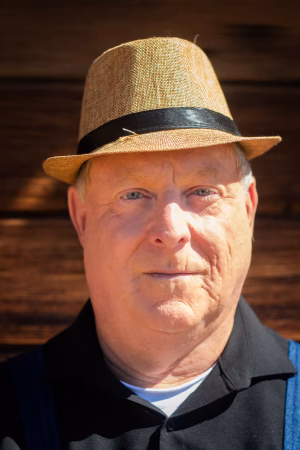 Jeffrey Viner - Project Casting Gallery Image 6 Jeffrey Viner - Gallery Image 6