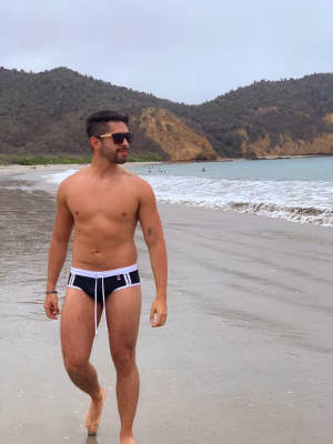 Jonathan Jose Contreras Escalona - Project Casting Gallery Image 10 Jonathan Jose Contreras Escalona - Gallery Image 10