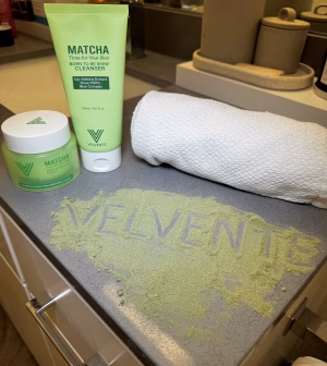 Gigi Knight - Project Casting Gallery Image 4 Gigi Knight - Gallery Image 4