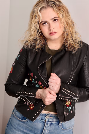 Sarah Tuchman - Project Casting Gallery Image 6 Sarah Tuchman - Gallery Image 6