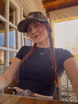 Taylor Garland - Project Casting Gallery Image 3 Taylor Garland - Gallery Image 3