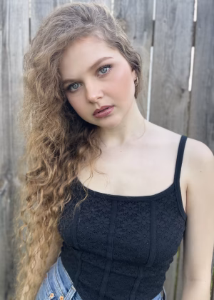 Kylie Gwynn - Project Casting Gallery Image 3 Kylie Gwynn - Gallery Image 3