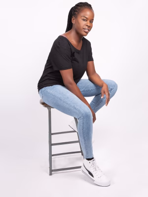 Juliet Ejidra - Project Casting Gallery Image 2 Juliet Ejidra - Gallery Image 2