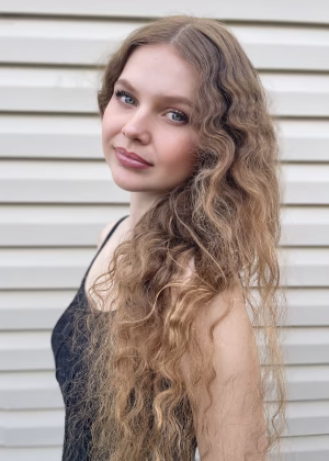 Kylie Gwynn - Project Casting Gallery Image 4 Kylie Gwynn - Gallery Image 4