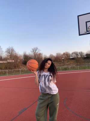 Ifaf Nabhany - Project Casting Gallery Image 3 Ifaf Nabhany - Gallery Image 3