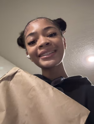 Taryn White - Project Casting Gallery Image 4 Taryn White - Gallery Image 4