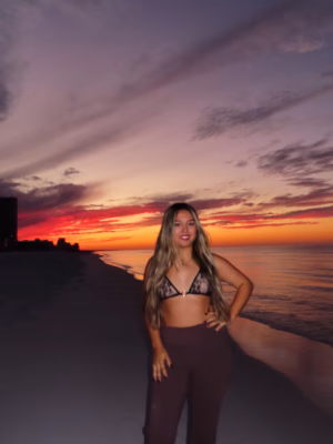 Monica Flores - Project Casting Gallery Image 7 Monica Flores - Gallery Image 7