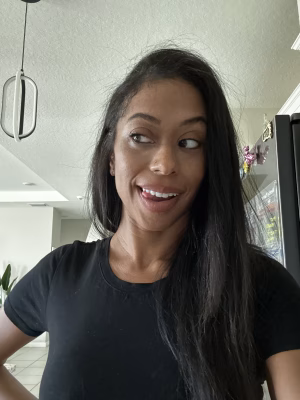 Melodie Delany - Project Casting Gallery Image 3 Melodie Delany - Gallery Image 3