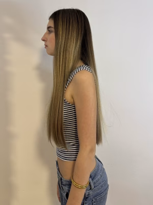 Thais Aparicio - Project Casting Gallery Image 2 Thais Aparicio - Gallery Image 2