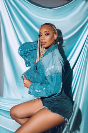 De’iona Monay - Project Casting Gallery Image 11 De’iona Monay - Gallery Image 11