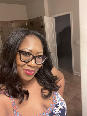 Christy Robinson - Project Casting Gallery Image 4 Christy Robinson - Gallery Image 4