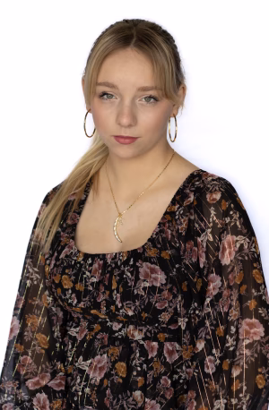 Reagan Hubbell - Project Casting Gallery Image 2 Reagan Hubbell - Gallery Image 2