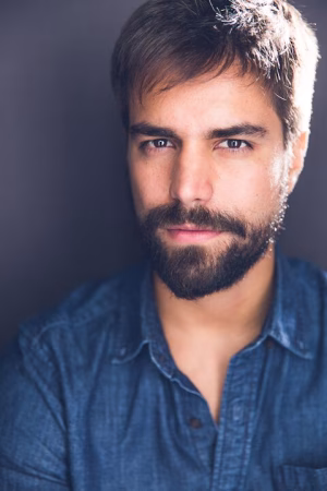 Cesar Cova - Project Casting Gallery Image 4 Cesar Cova - Gallery Image 4