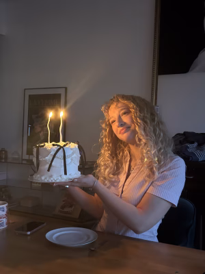 Elise Wietzel - Project Casting Gallery Image 2 Elise Wietzel - Gallery Image 2