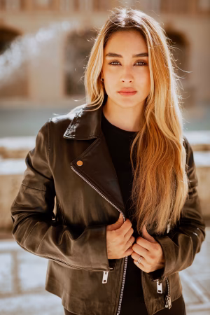 Xiana Carrascal - Project Casting Gallery Image 3 Xiana Carrascal - Gallery Image 3