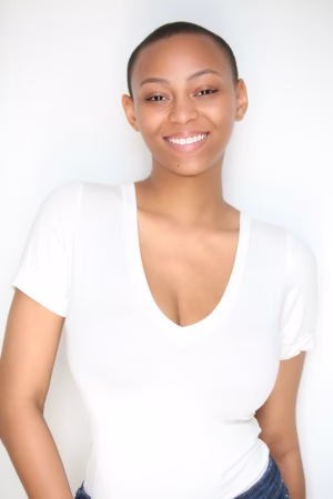 Talya Moore - Project Casting Gallery Image 4 Talya Moore - Gallery Image 4