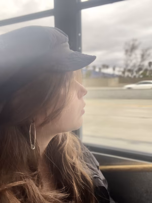 Eliana Moss - Project Casting Gallery Image 5 Eliana Moss - Gallery Image 5