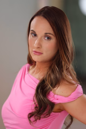 Callie Dehnavi - Project Casting Gallery Image 7 Callie Dehnavi - Gallery Image 7