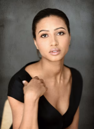 Berite Labelle Oural – Ngadande - Project Casting Gallery Image 4 Berite Labelle Oural – Ngadande - Gallery Image 4